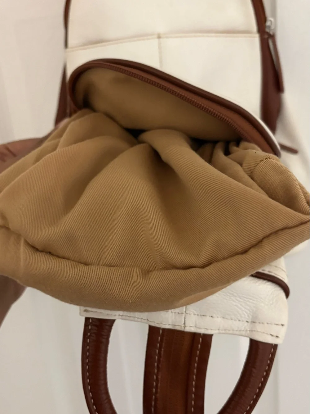 CLARK’s Women’s Leather White Sling Bag with Brown Trim